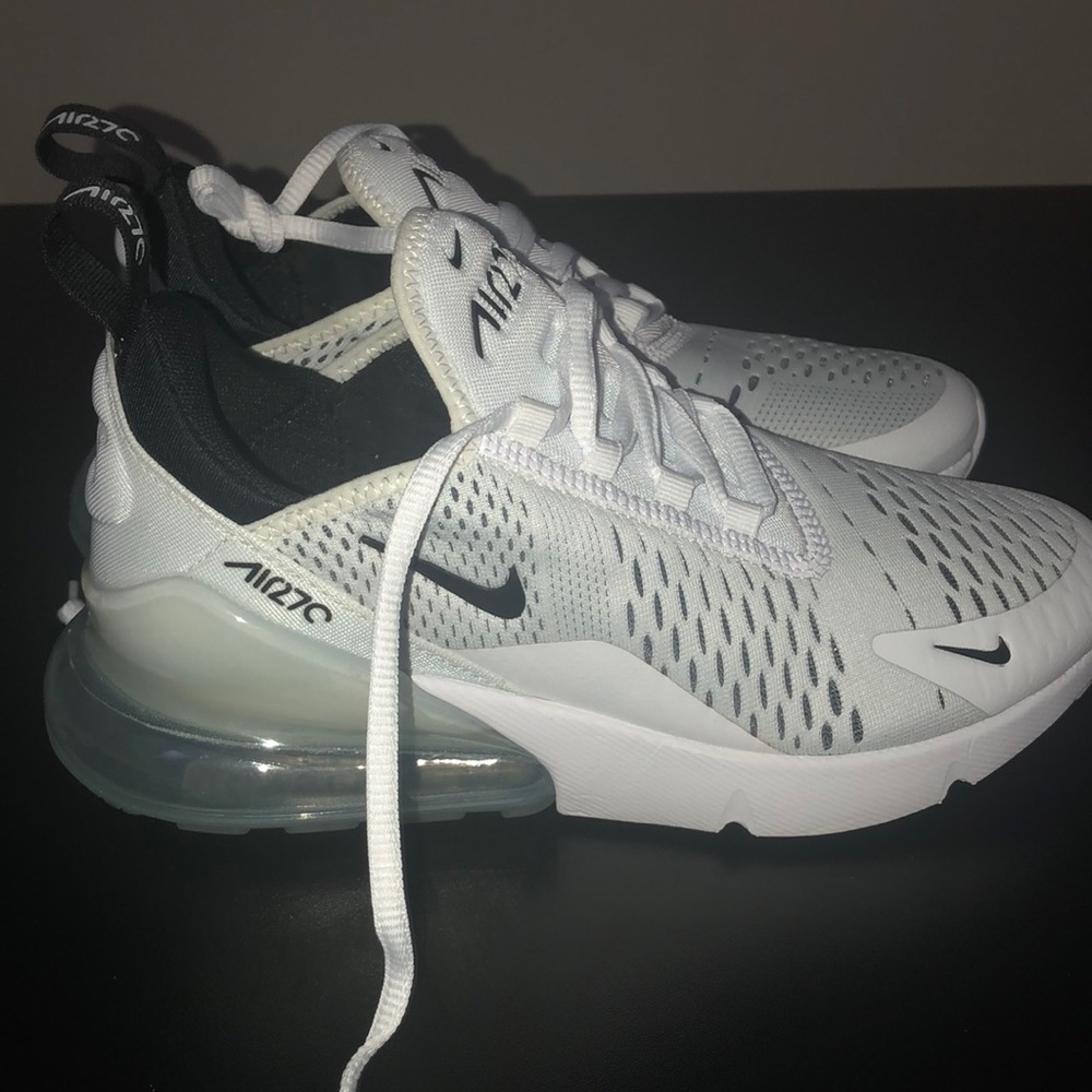 women’s, nike air max 270, 7, sustained an avulsion fracture and cannot fit